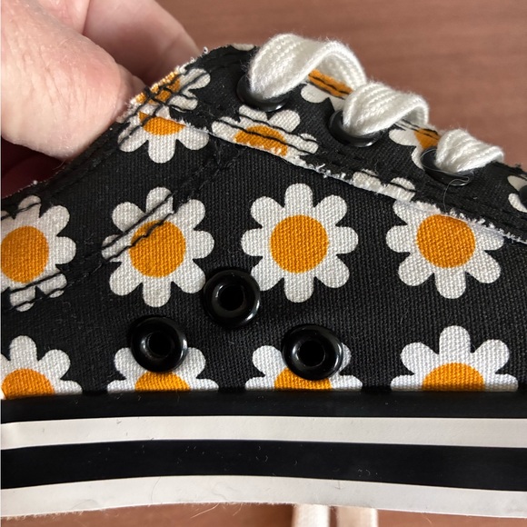 Rocket dog floral sneakers size 6.5 HTF - Picture 11 of 14